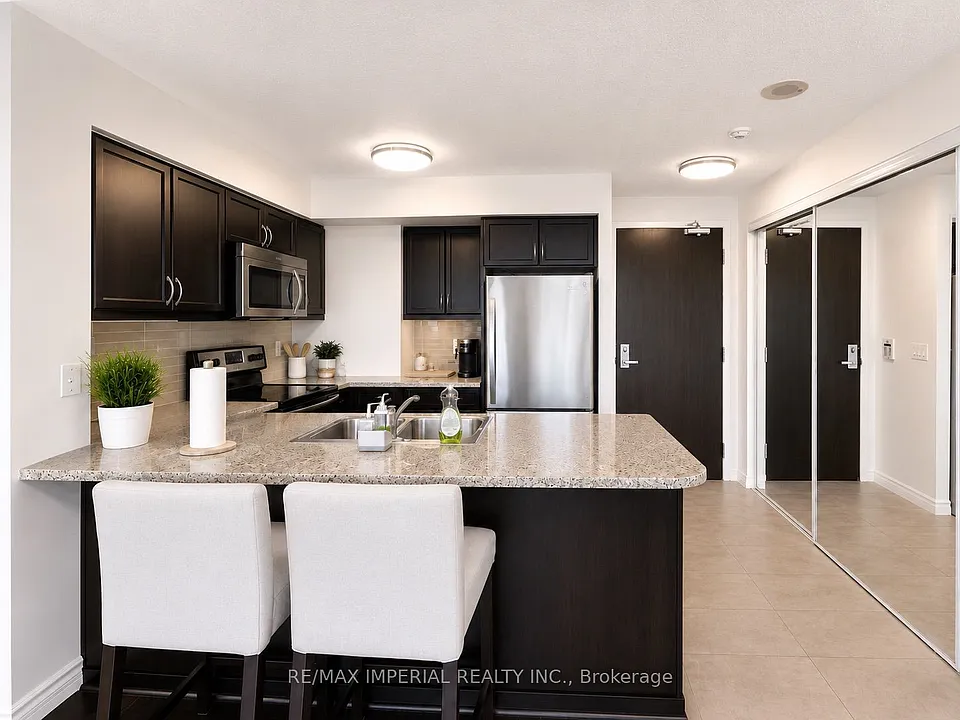25 Lower Simcoe St #Penthouse 15