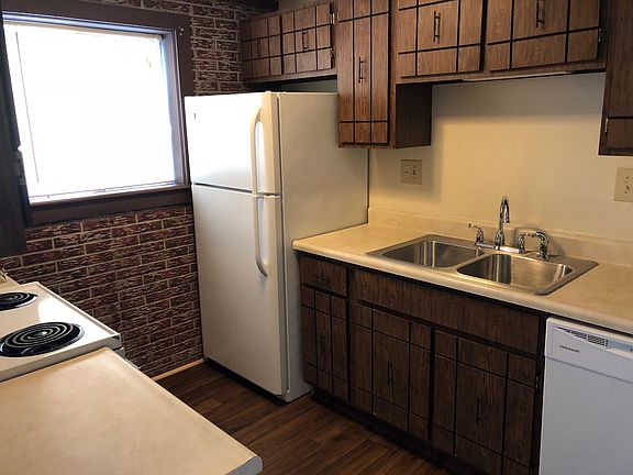 Butler kitchen with appliances included