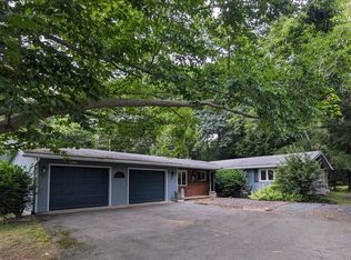 169 W Autumn Rd, West Springfield, MA 01089