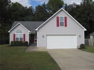 177 Quarry Ln, Raeford, NC 28376