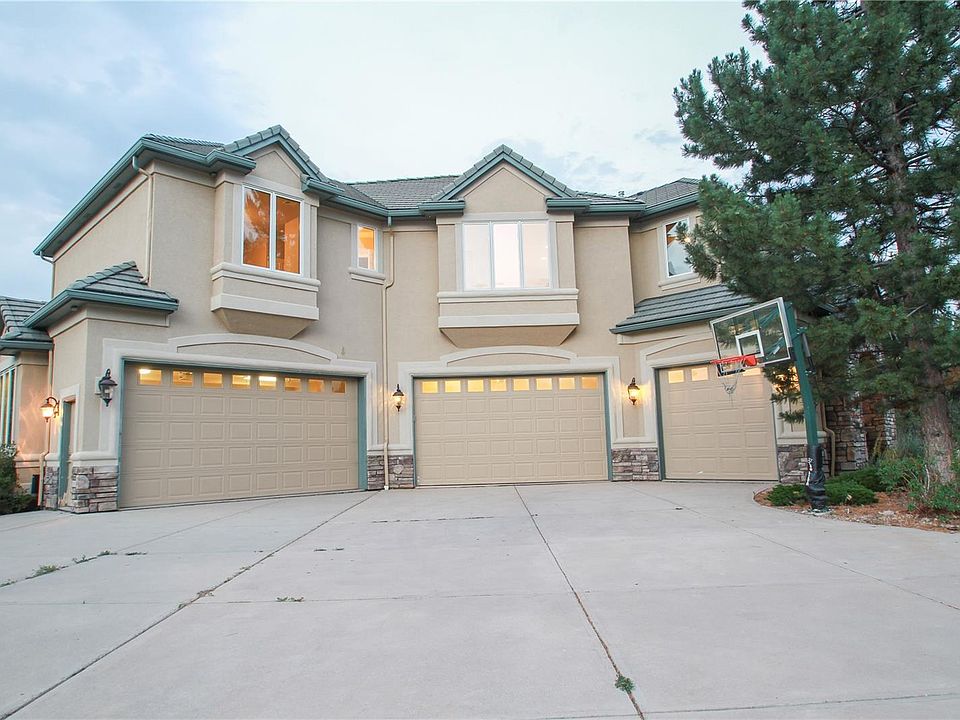 2nd image of 871 Diamond Ridge Cir