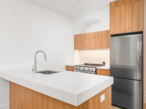 151 South Elliott Place 3B image 1 of 27