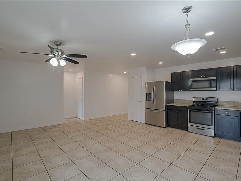 3850 N Teri Ct — Photo 7