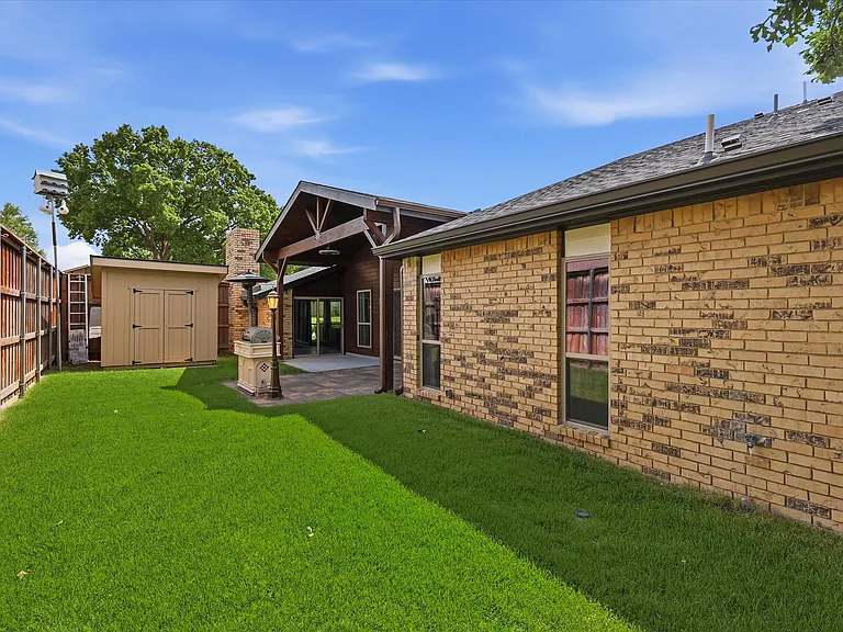 4549 Fremont Ln — Photo 28