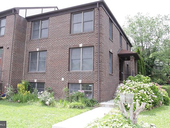 2nd image of 20 Rhodes Pl