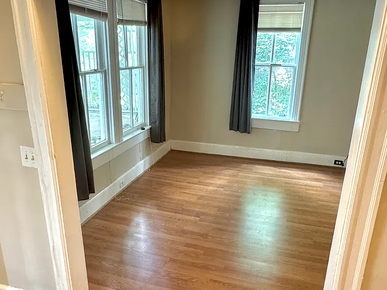 2758 Chain Bridge Rd — Photo 22