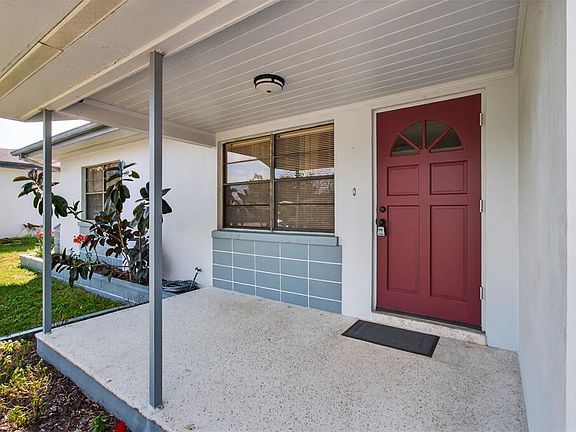 2nd image of 1541 Illinois Rd