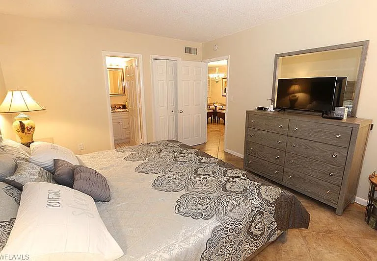 820 Ketch Dr #2 — Photo 10