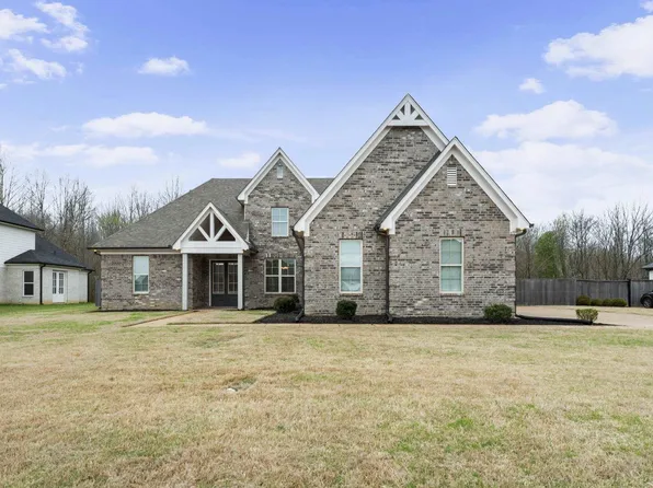 470 Cambridge Cv, Oakland, TN 38060