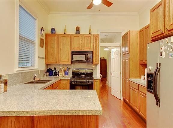 5th image of 1937 Jena St #1937