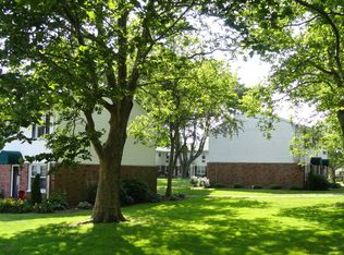 1 Adams Ct #4-09, Fall River, MA 02720