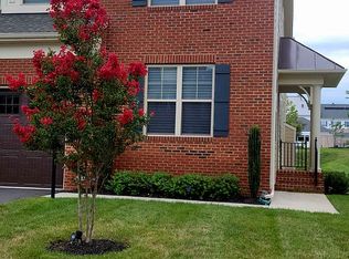 19415 Sassafras Ridge Ter, Leesburg, VA 20176