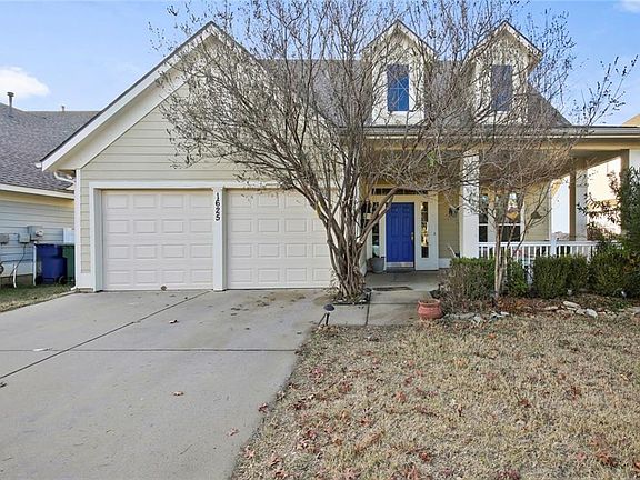 4th image of 1625 Mary Ln