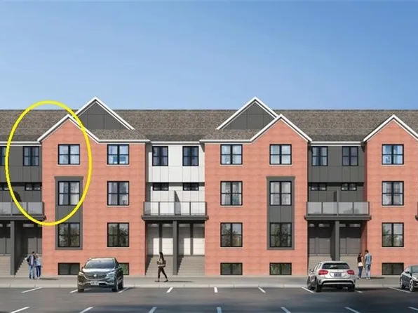 31 Mill St #12, Kitchener, ON N2G 2Y2