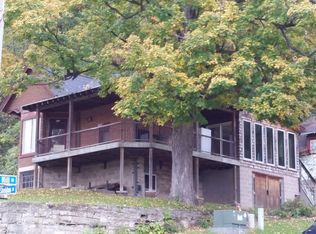 213 N Sheldon St, Richland Center, WI 53581