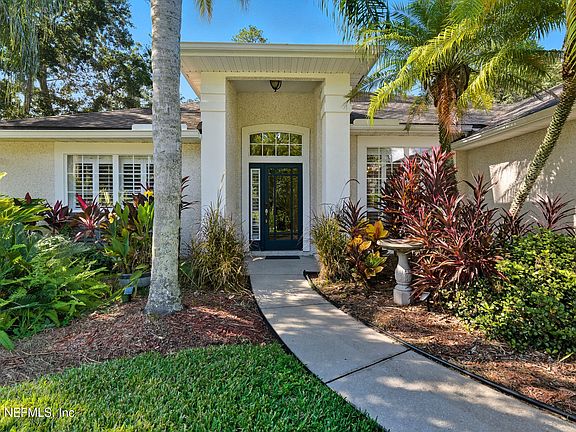 2nd image of 1592 LAKEWAY Drive
