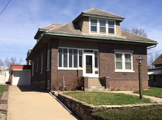 2123 2nd St, Peru, IL 61354