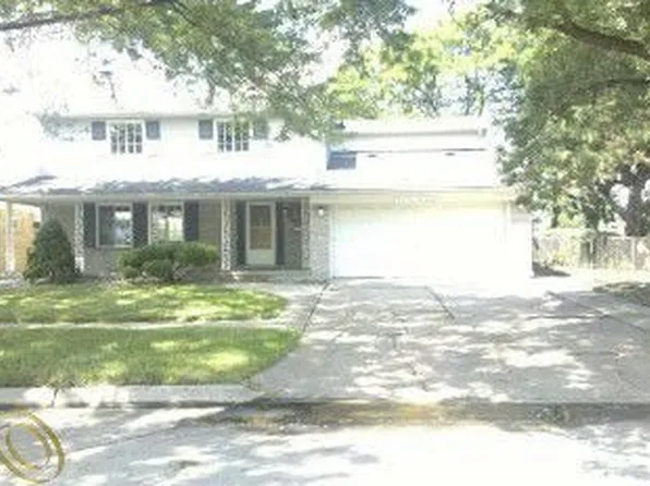 29100 Van Laan Dr, Warren, MI 48092