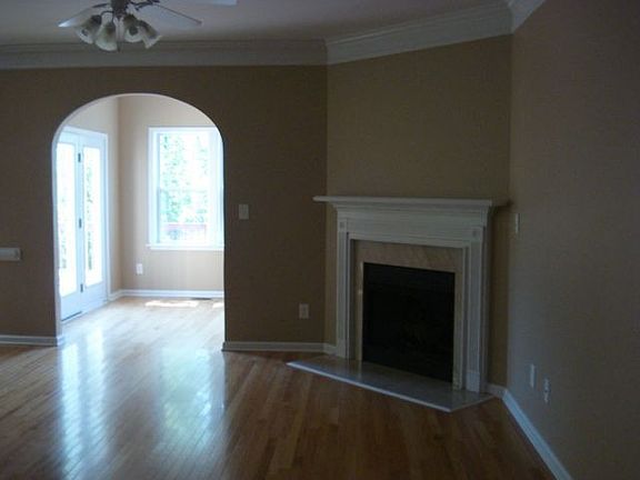 Living Room No furniture