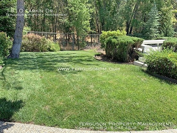 5th image of 1810 Larkin Dr