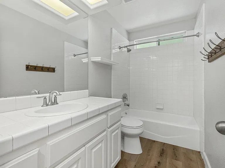 4423 Avocado Blvd — Photo 20
