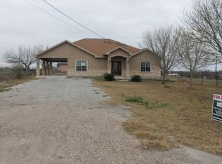 883 Wagon Wheel Rd, Eagle Pass, TX 78852