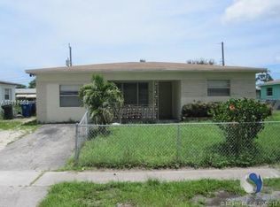 220 SW 30th Ave, Fort Lauderdale, FL 33312