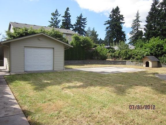3rd image of 17317 40th Ave S