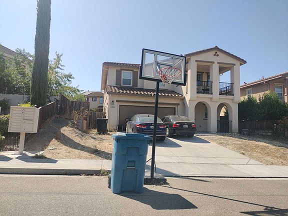 2nd image of 4582 Donegal Way