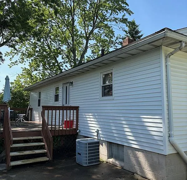 4213 Kenneth Rd — Photo 4