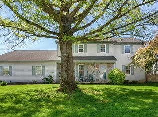 1032 Clearview Ave, Ephrata, PA 17522
