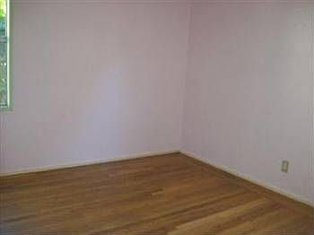 3rd image of 4421 Cabrillo Way