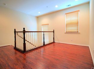 760 S Azusa Ave APT D, Azusa, CA 91702