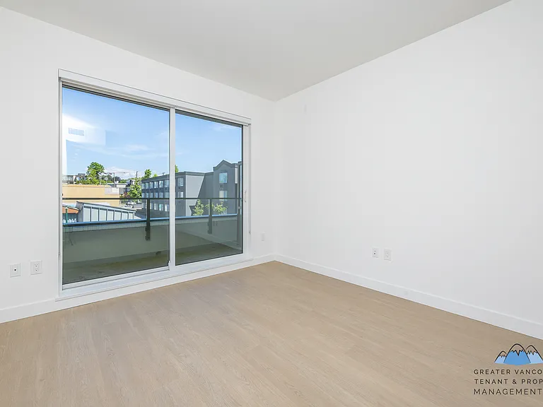8888 Osler St #313 — Photo 7