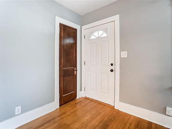 5th image of 1812 King Ave