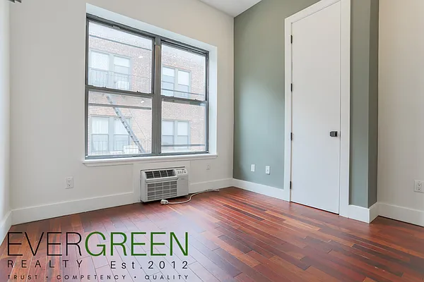 Rented by ERNY LLC | media 22