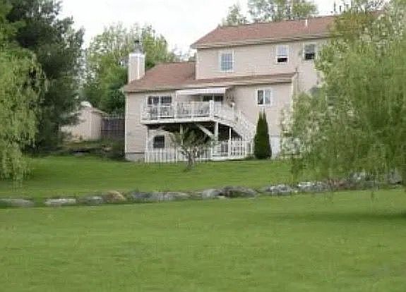 1st image of 28 Fairview Dr