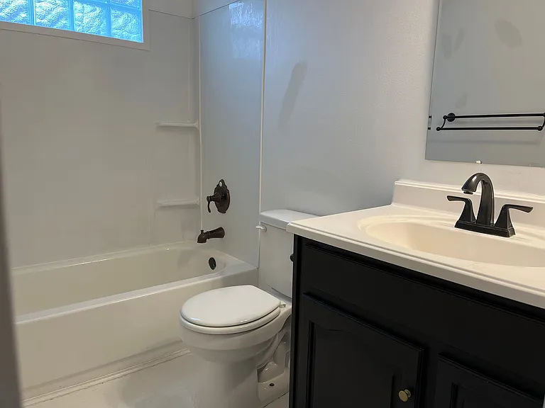 2204 W Madison St — Photo 9