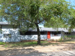 312 Magnolia St, Hico, TX 76457