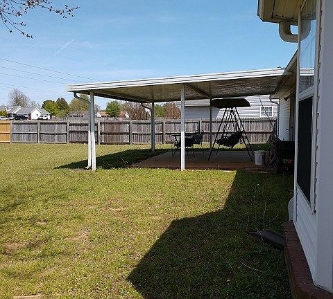 4th image of 1212 Topaz Way