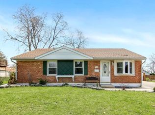 733 N Hillcrest Dr, Romeoville, IL 60446