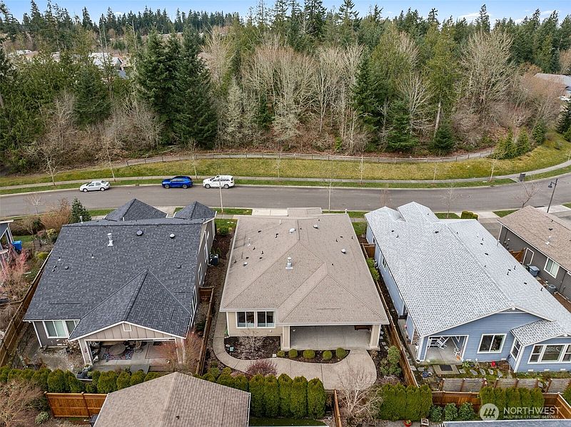 2nd image of 14509 Knoll Park Drive E