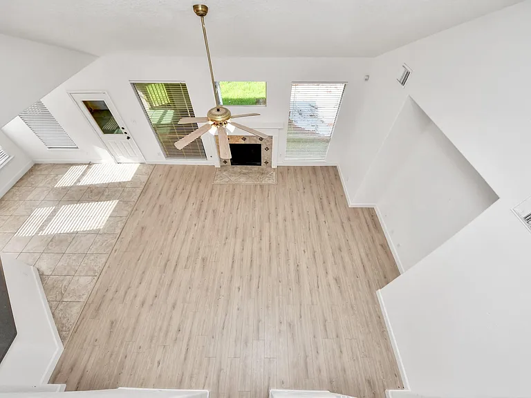 13515 Scarab Dr — Photo 14