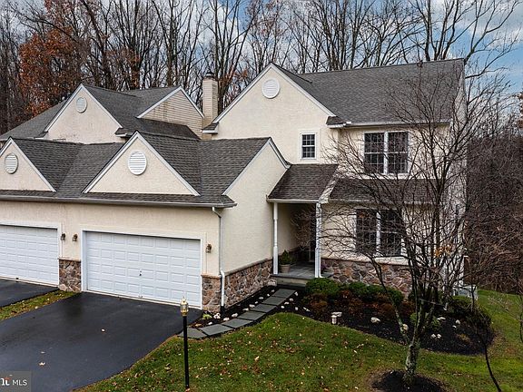2nd image of 1016 Chiswell Dr