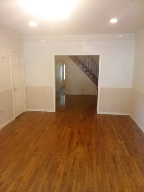 4 bed, 1.5 bath, 1500 sqft, $1,250 — Photo 4