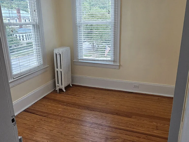 321 Pine St — Photo 19
