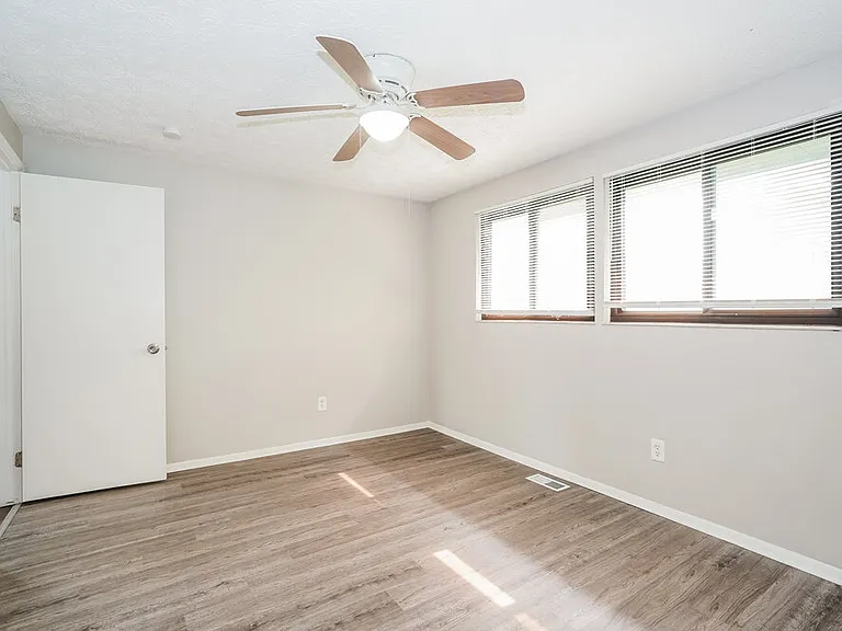 1284 Falene Pl — Photo 13