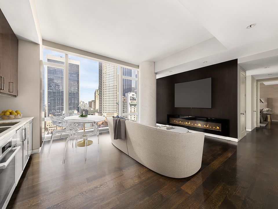 1st image of 20 W 53rd St #23B