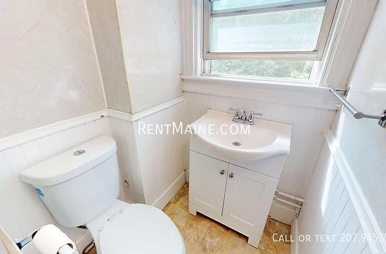 99 Sanford St #B — Photo 7