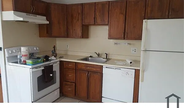 1 bed, 800 sqft, $1,700 — Photo 2